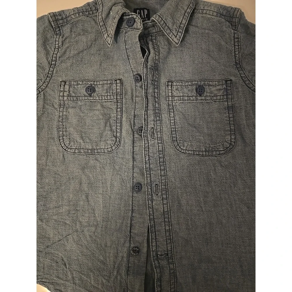 Gap Denim Kids Short Sleeve Button Up Collared Shirt Very Stylish Size XS 4-5